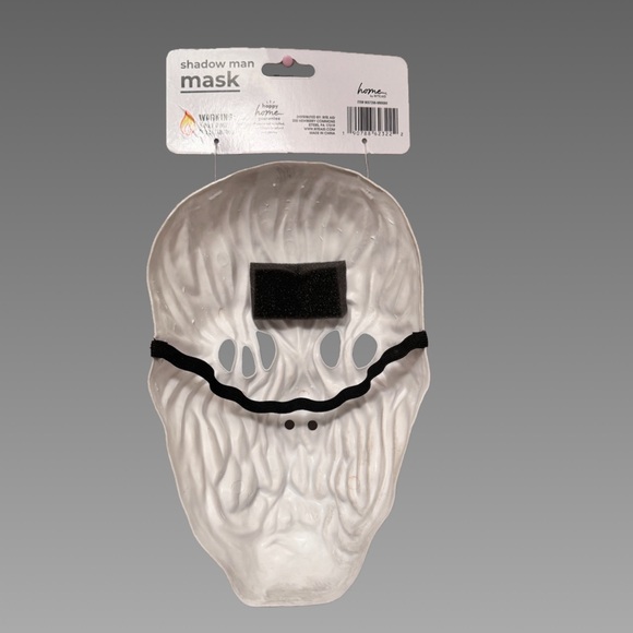 🎃*NWT* Scary Shadow Halloween Mask - Picture 2 of 2